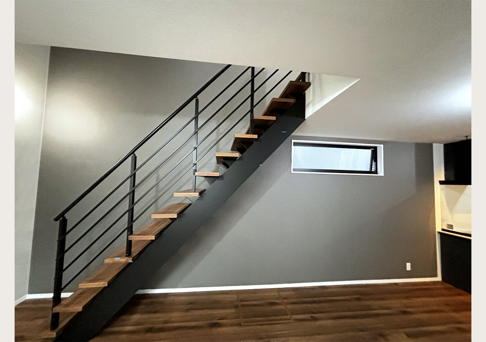 スケルトン階段